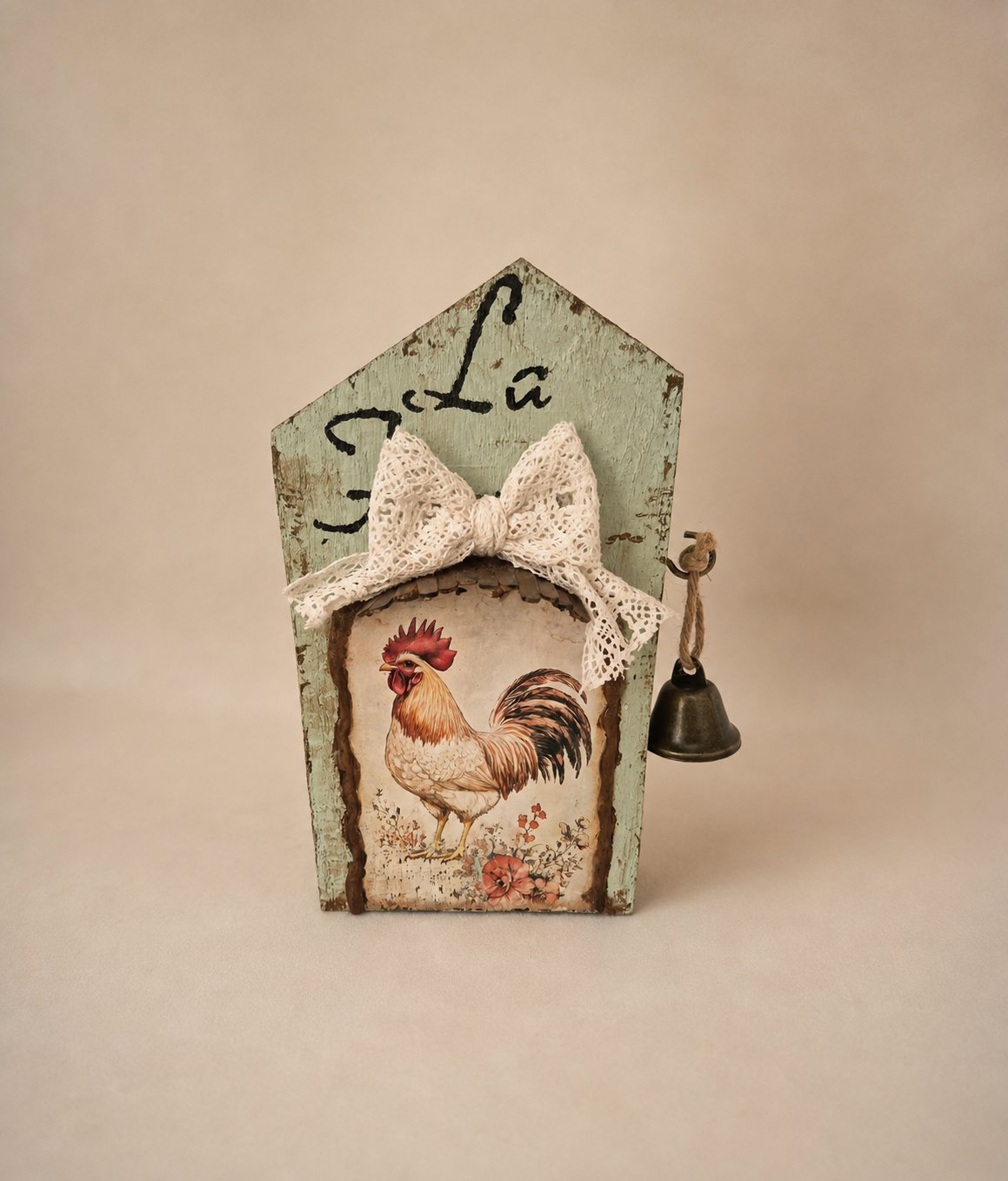 French Country Wooden Rooster Shelf Sitter Decor