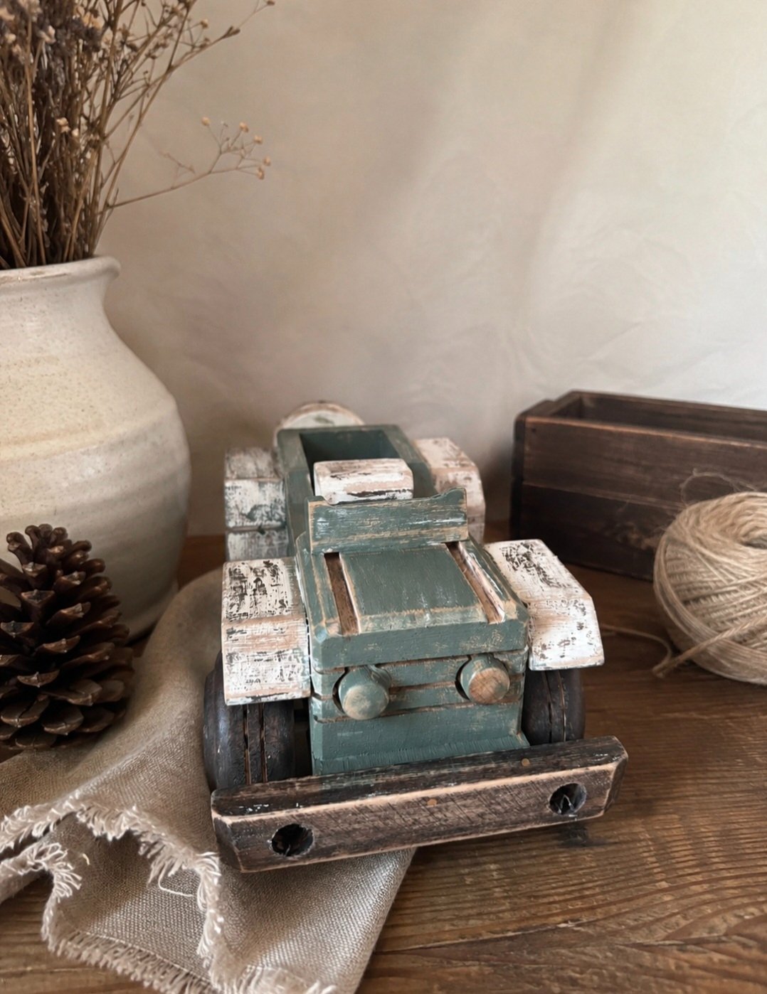 Rustic Handcrafted Wooden 4x4 Off-Road Vehicle Decor