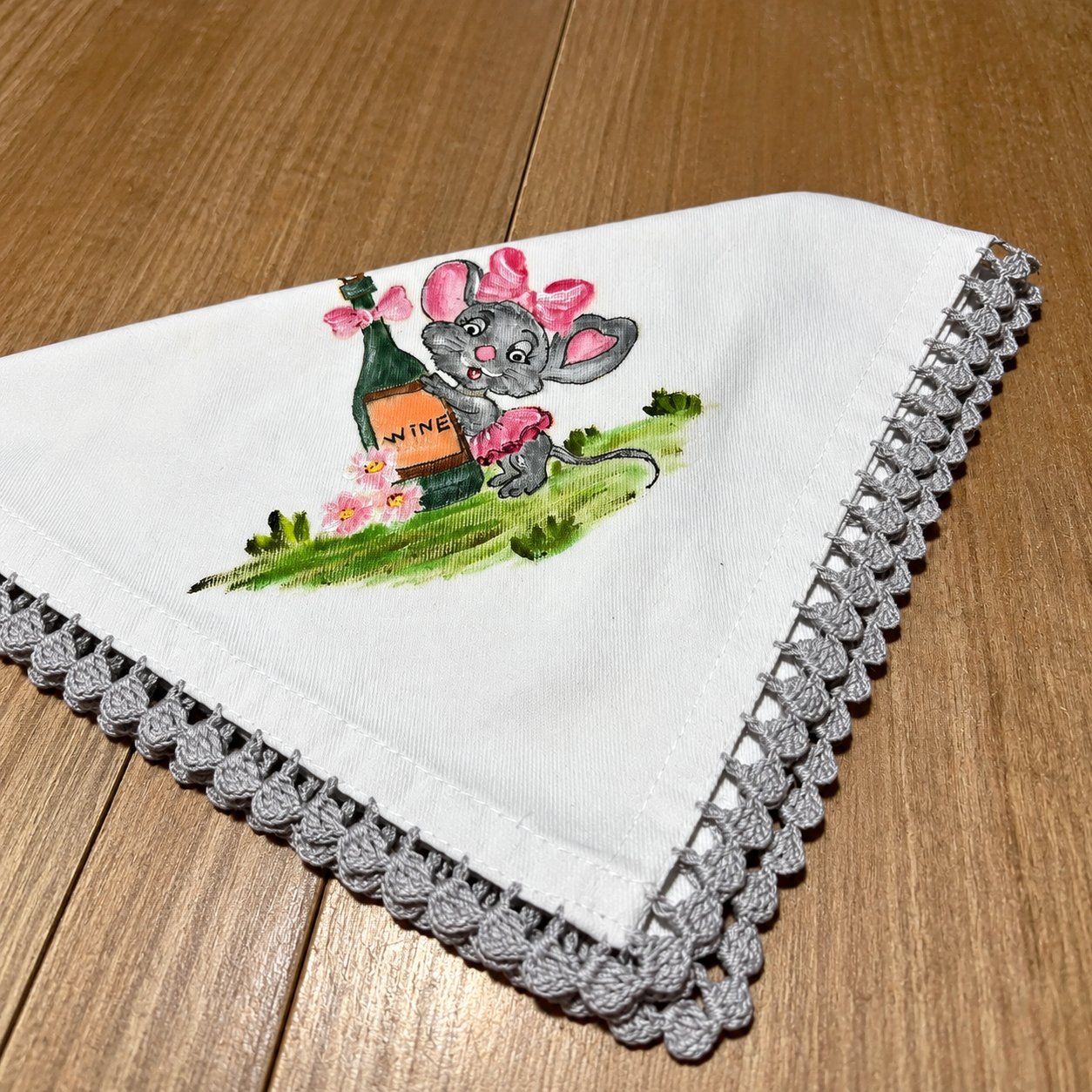 🐭 Little Wine Lover — Hand-Painted table cloth / tea table
