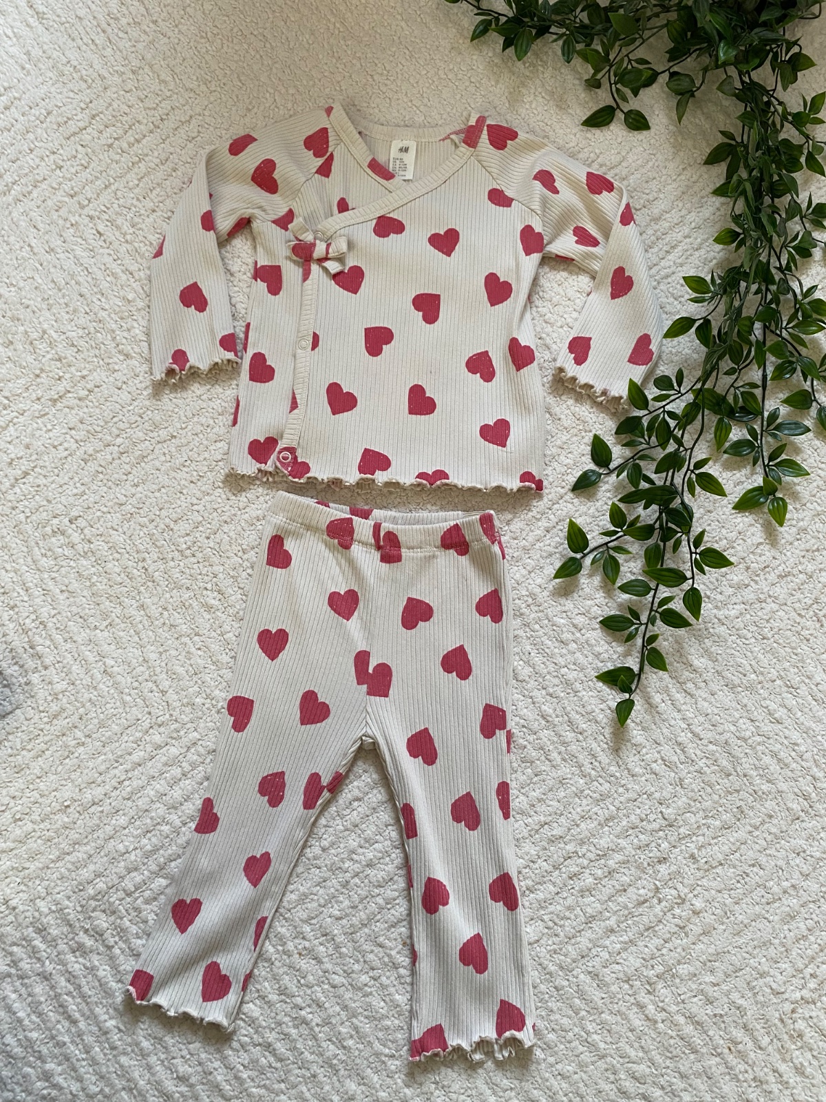 Sweetheart ❤️ | H&M Ribbed Wrap Top & Heart Leggings |9-12 months|
