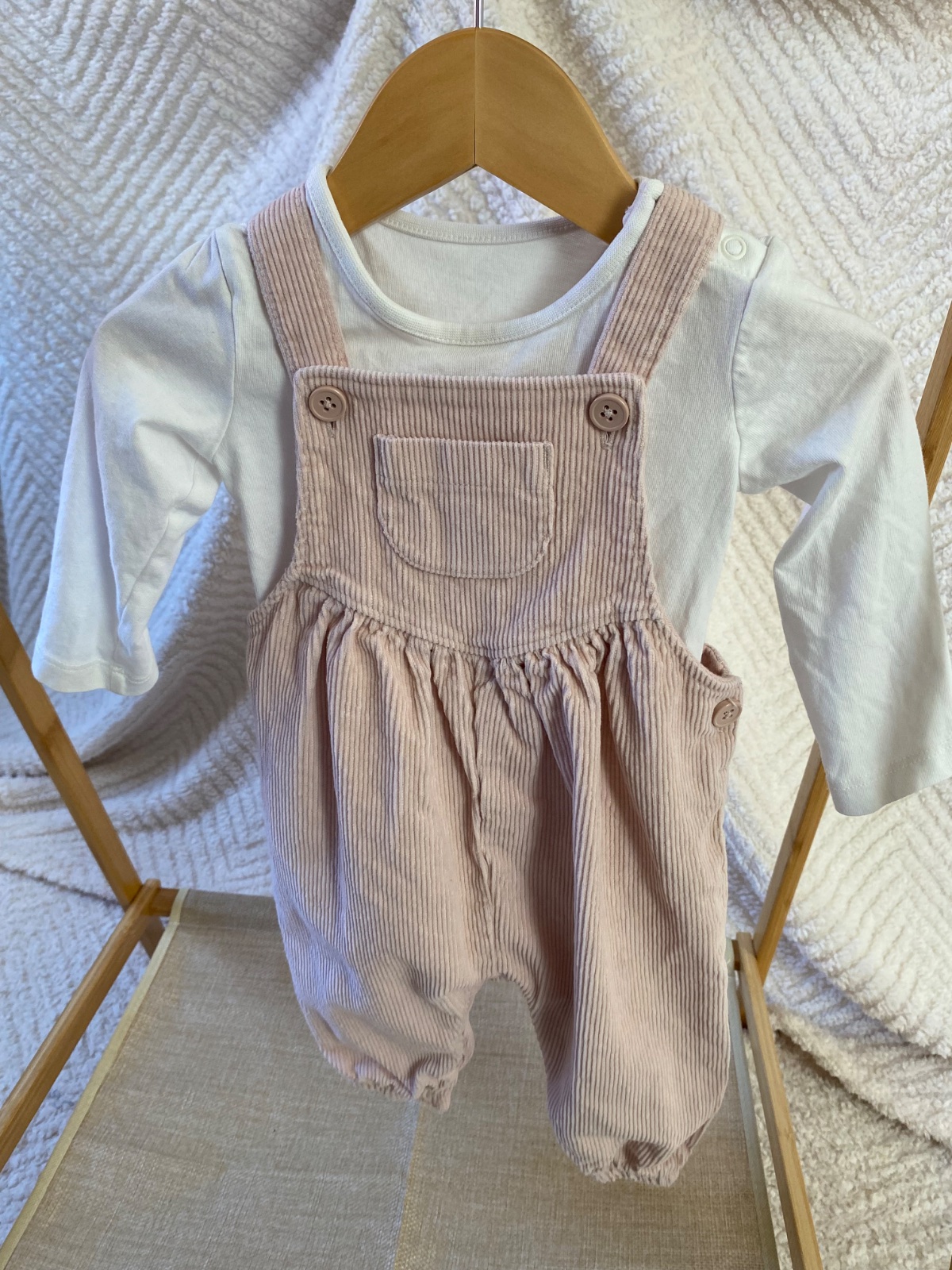 Blush & Bloom 🌸 | F&F Pink Corduroy Dungarees & Vest |3-6 months|