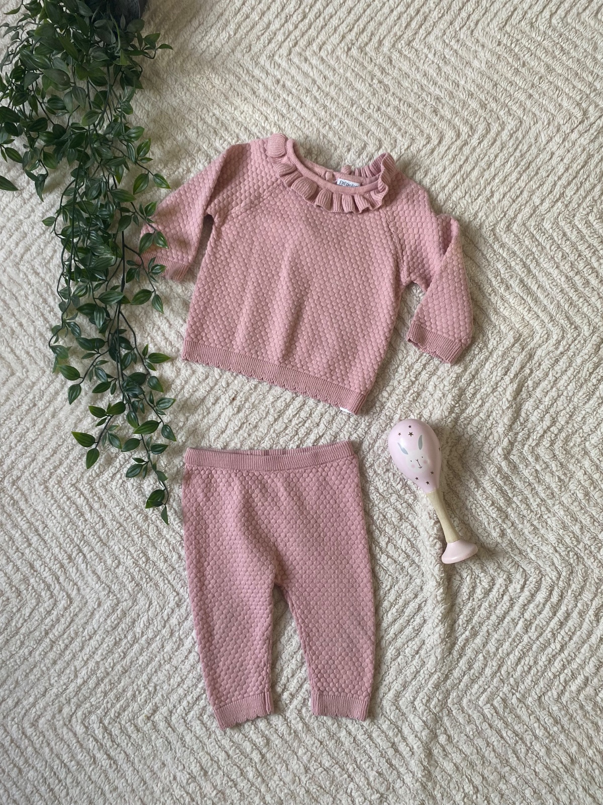 Pretty in Pink 🌸 | Fred & Flo Top & Leggings |6-9 months|