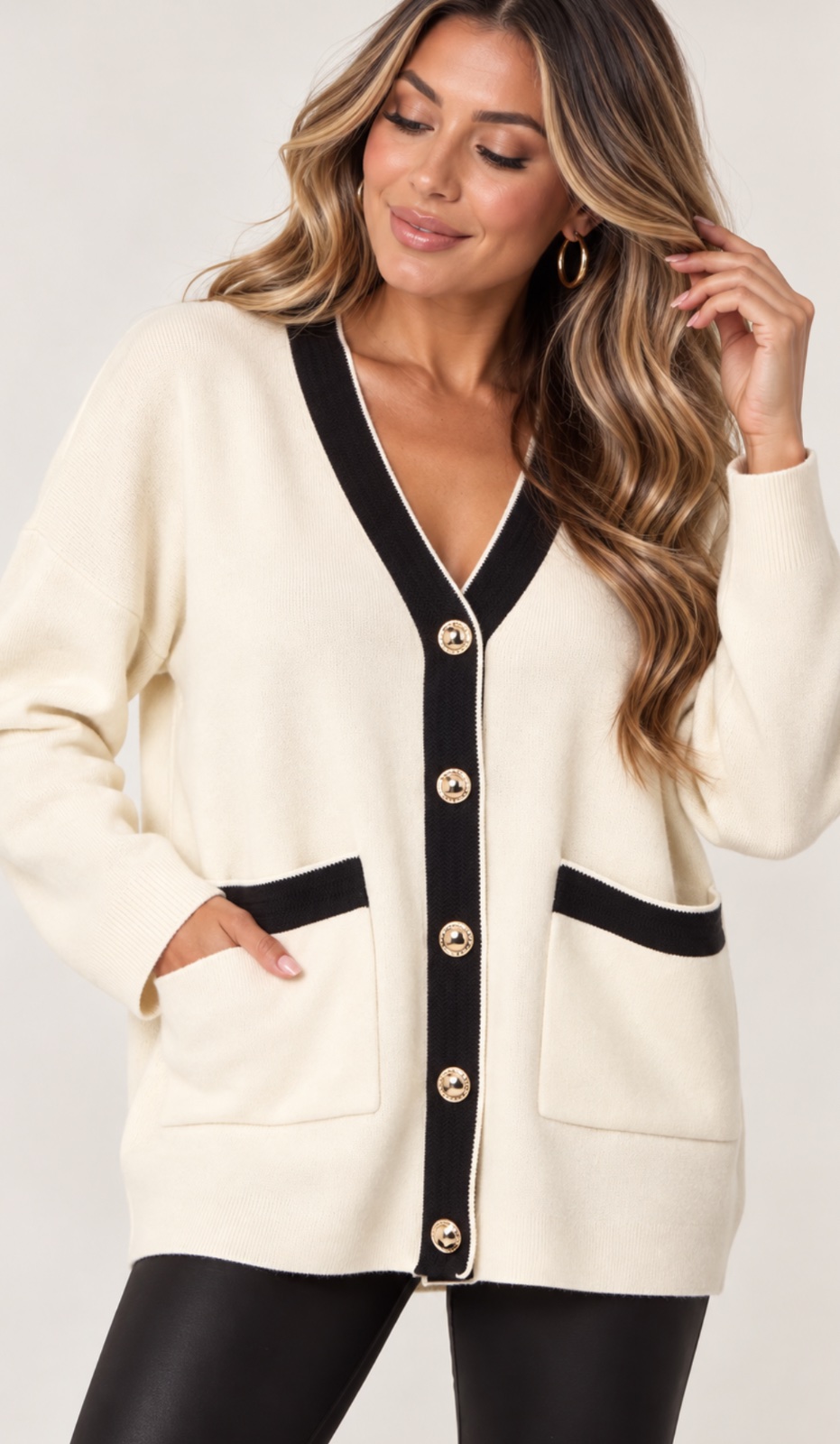 CONTRAST GOLD BUTTON KNIT CARDIGAN