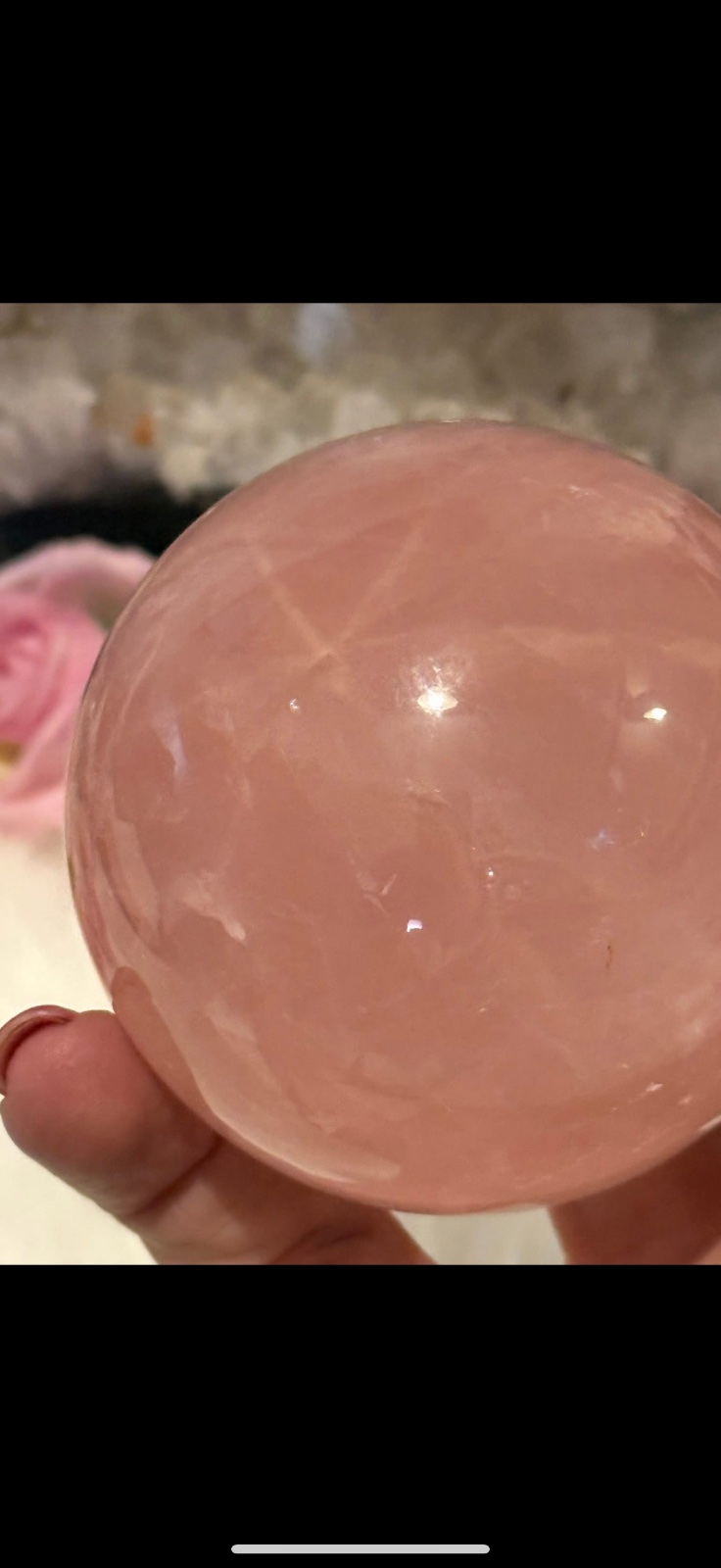 Rose quartz sphere with starline