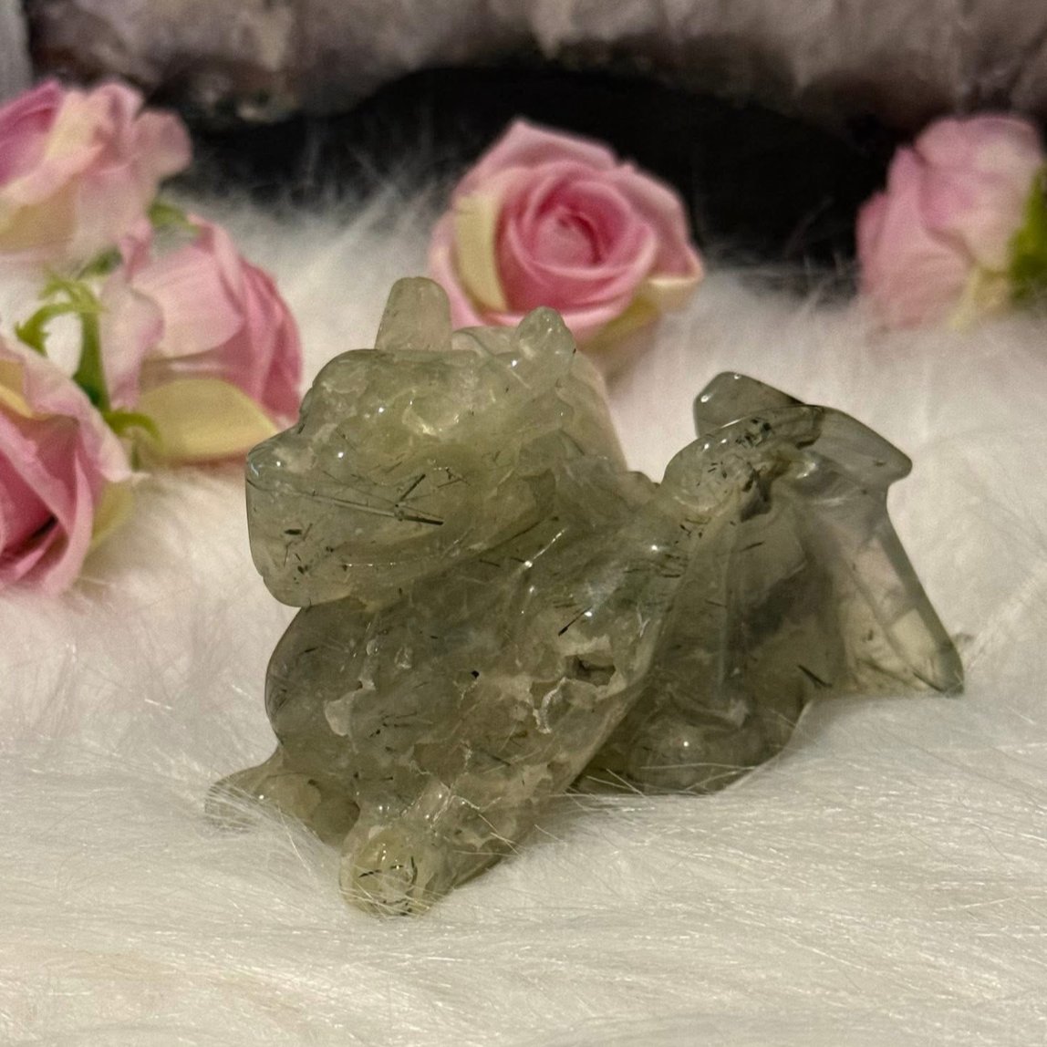 Prehnite Dragon 🤍🐉